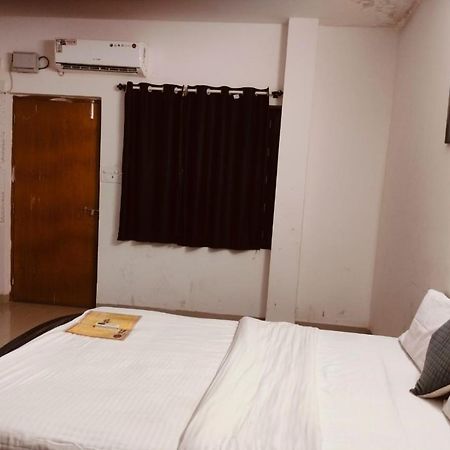 Hotel Explorer 卡兰古特 外观 照片